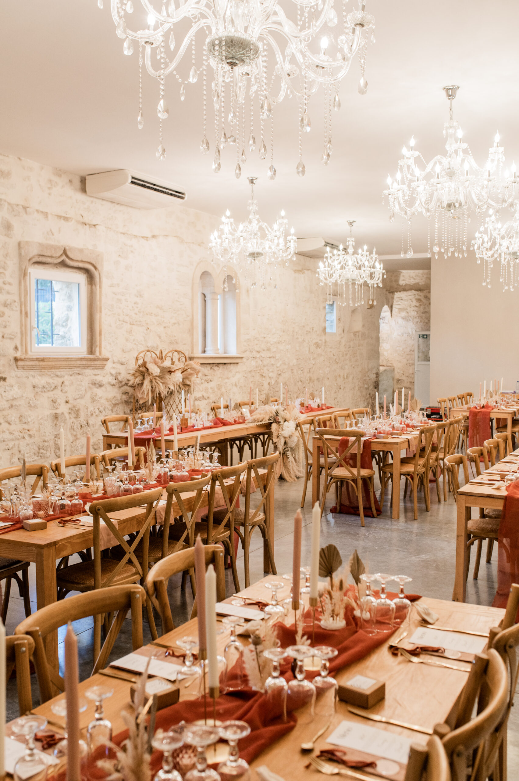 L'Abbaye du Grand Gigognan, lieu plein de charme pour son mariage en Provence avec l'agence Jaime Wedding